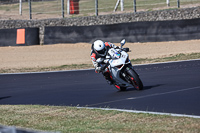 brands-hatch-photographs;brands-no-limits-trackday;cadwell-trackday-photographs;enduro-digital-images;event-digital-images;eventdigitalimages;no-limits-trackdays;peter-wileman-photography;racing-digital-images;trackday-digital-images;trackday-photos